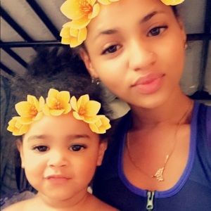 Meet your Posher, Angela